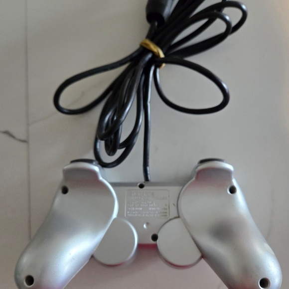 Sony PlayStation 2 Dual Shock Analog Controllers - One Sony And One Unbranded - Picture 2 of 4